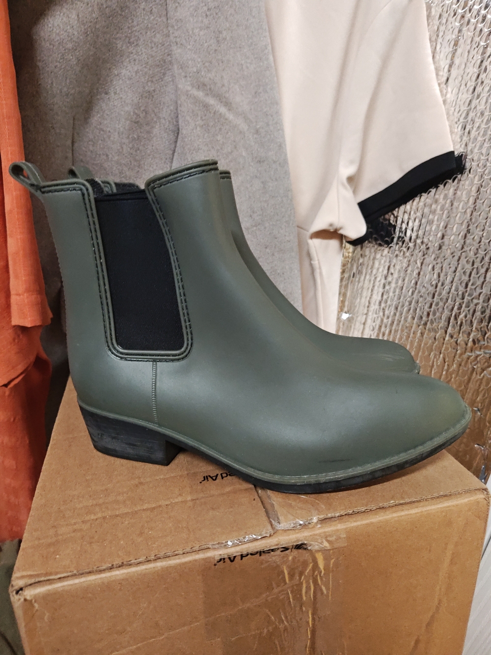Urban Outfitters Dora Pointed Rain Boots